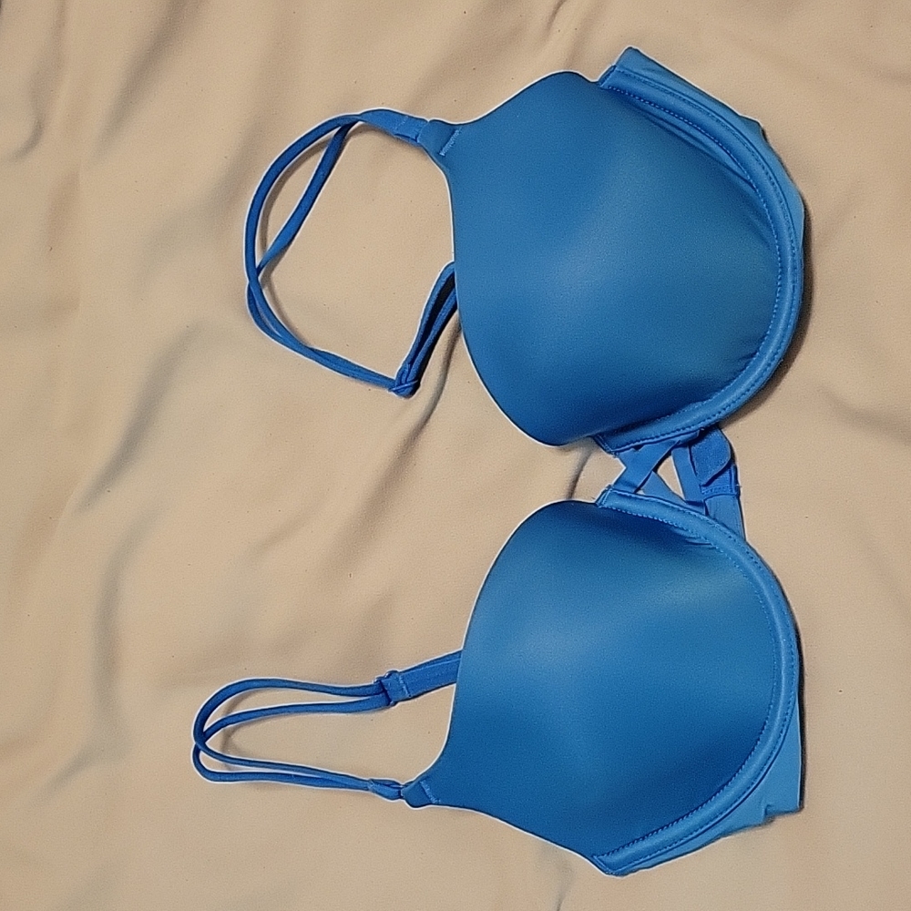 Victoria's Secret Bra 32D Blue